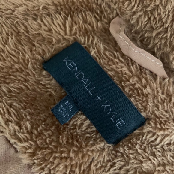 **SOLD** Kendall + Kylie’s Teddy Puffer Jacket - Picture 6 of 6